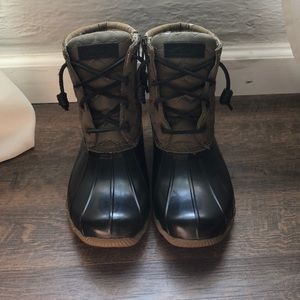 Sperry Women's Saltwater Quilted Duck Boot